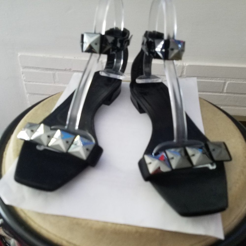 GUCCI BLACK SILVER ANKLE-STRAP SANDALS SQUARE 8.5